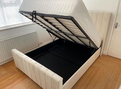 beds with Gaslift storage