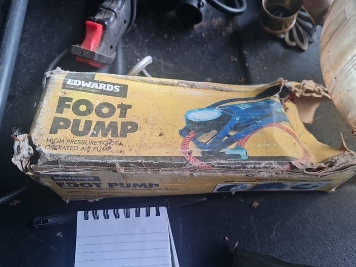 Edwards Foot pump