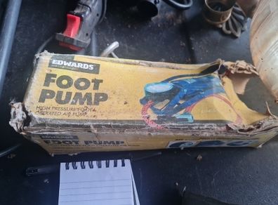 Edwards Foot pump