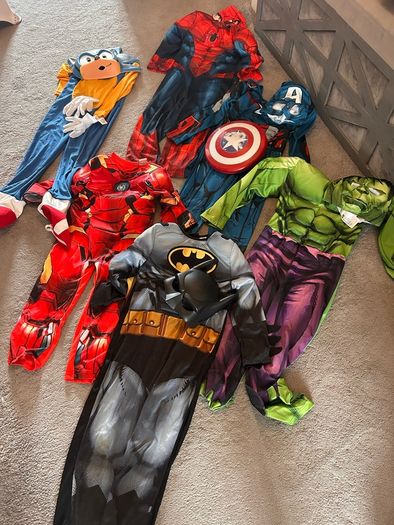Costumes - Avengers, sonic and Batman