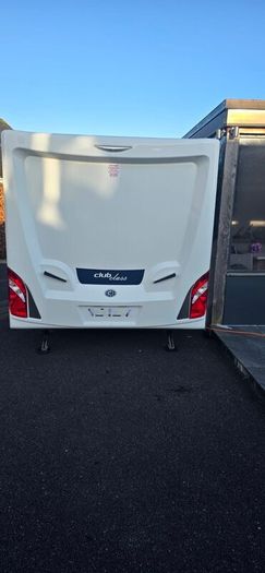 Caravan  Corona Compass Club Class 6 berth 576