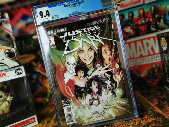 Justice League Dark #1 ! CGC Graded ! 9.4 ! GREAT INVESTMENT ! Soon New TV Series ! DC Comics !