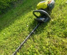 hedge trimmer