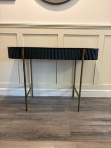 Hall table