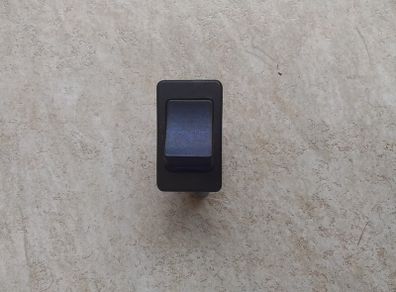 Rocker On / Off Switch.