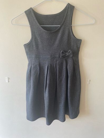M&S soft grey pinafore (age 5-6)