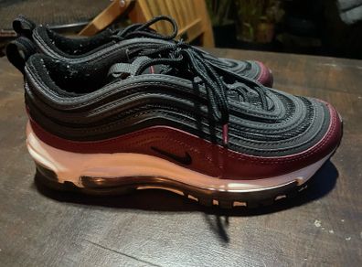 Nike air max size 4