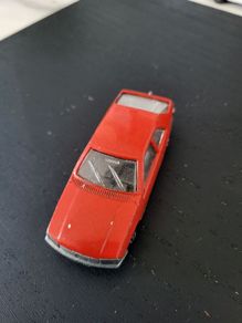die cast Peugeot