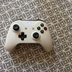 Xbox One S Controllers