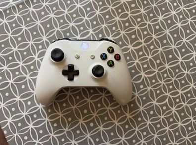 Xbox One S Controllers