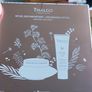 Thago gift set Image 2