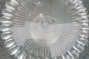 cake stand
