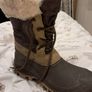 Snow boots womens size 6 Image 2