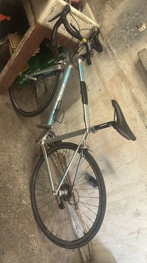Giant road bike
