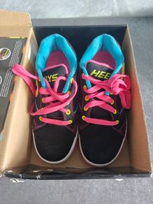 heelys