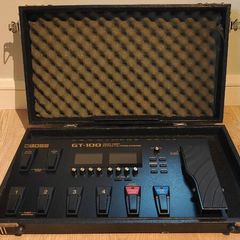 BOSS GT-100 Guitar Effects Processor