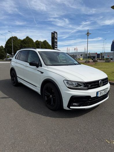 2019 Volkswagen Tiguan R-Line - Black Edition - Panoramic Sunroof