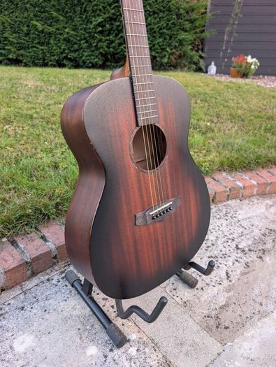 Tanglewood TWCR Acoustic Guitar