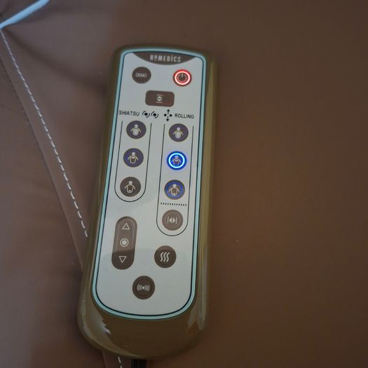 HoMedics ShiatsuMax Cocoon - Electric Heated Shiatsu Back Massager