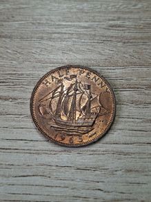Great Britain UK 1965 Half Penny Elizabeth II Coin - free standard postage