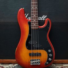 Fender Precision Bass - Sienna Sunburst (1979)