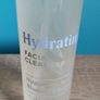 Nature Love facial cleanser Image 3