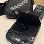 Sanyo CDP-45A Portable Compact Disc Player Bundle Image 3