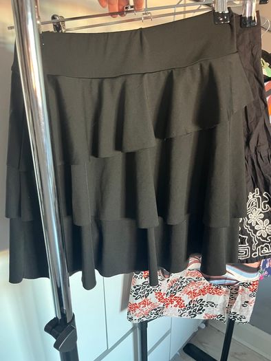 Women's Summer Clothing Bundle 9 Pieces | Dresses, Skirts & Shorts | UK Size 8 | Like New