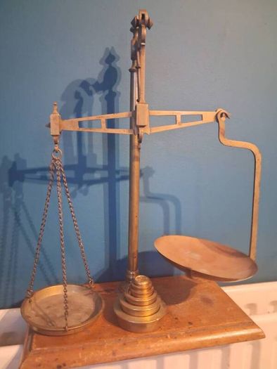 antiques scales