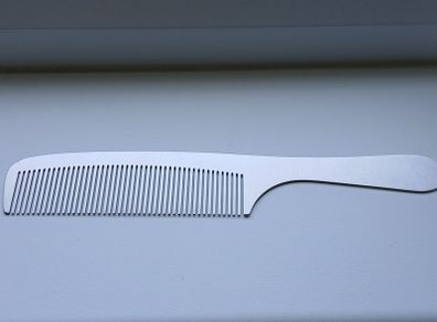 Metal comb, new