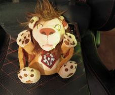 World of Warcraft Wind Rider Cub Plush + UNUSED In-Game Code
