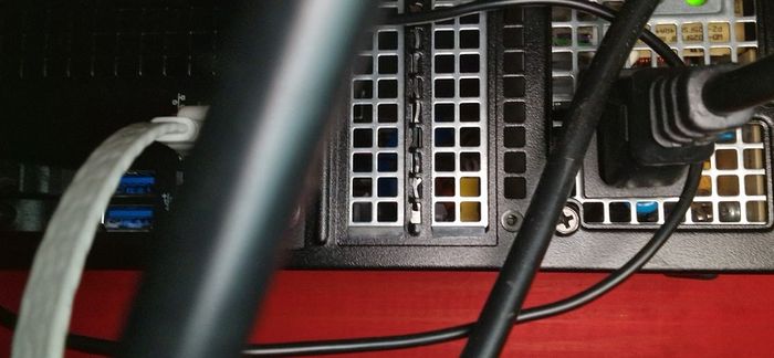 Dell i5 Desktop, 8GB Ram, DELL Monitor,