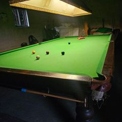 REDUCED!!! full size snooker table