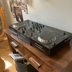 Pioneer CDJ-350 Set and Pioneer DJM-350 Mixer