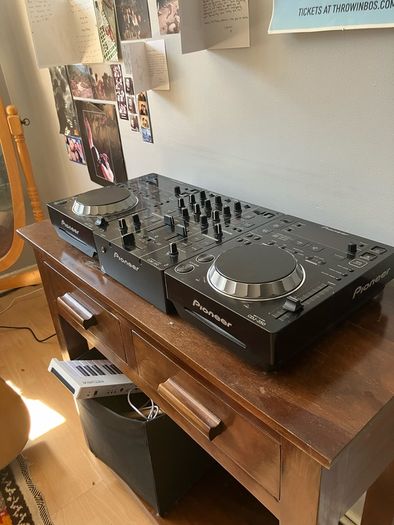 Pioneer CDJ-350 Set and Pioneer DJM-350 Mixer