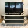 TV unit Image 4