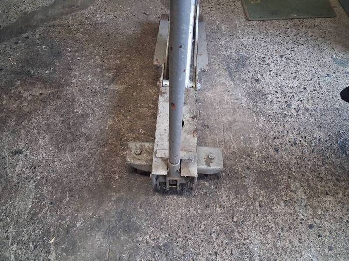 trolley  jack  large