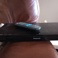 DVD/Blu-ray player (Panasonic)