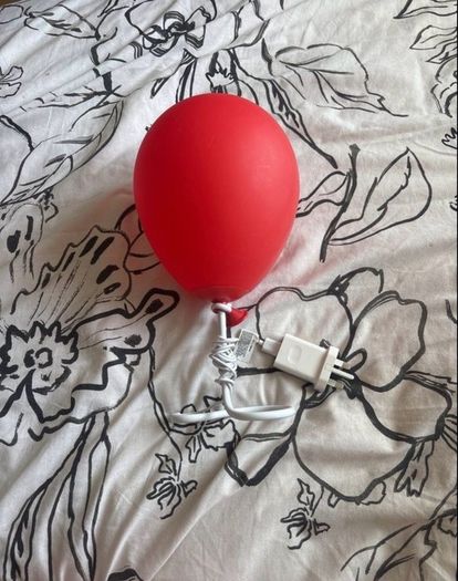 Pennywise Red Balloon Lamp