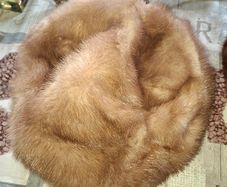 Two Beautiful Vintage Mink Fur Hats including an Irish made Sydney Vard Expert Furrier 10 South King Street Dublin 2 example also fur stole collar, PRICE IS FOR THE 3 ITEMS.