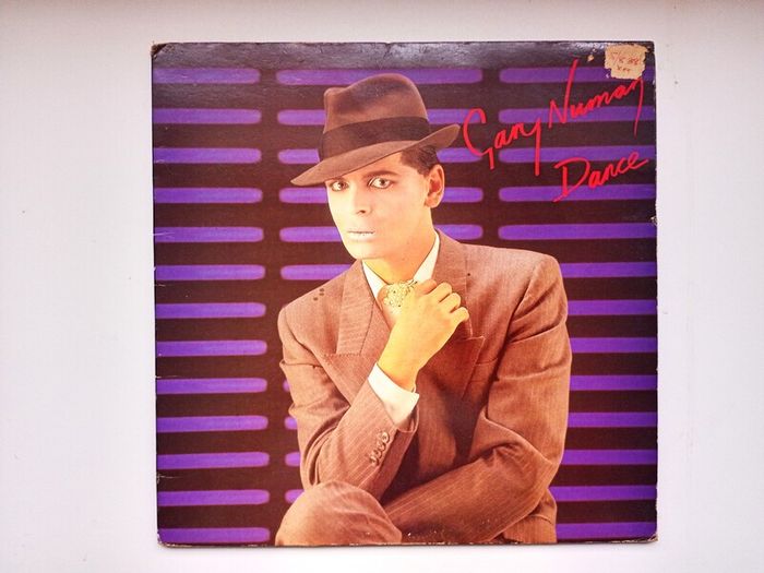 Dance  Gary Numan  Album  1981