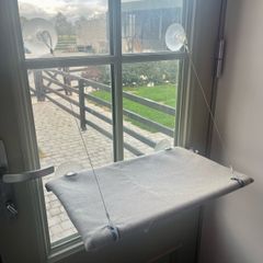 cat bed (bird watching chillaxing window lounge bed)