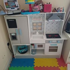 kids kitchen