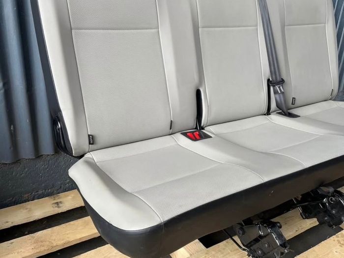 Vw Transporter T6 Rear Seat Isofix Three Seatbeltsp