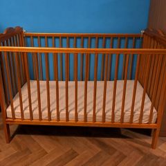 Large Brown Baby Cot + Mattress | Great Condition