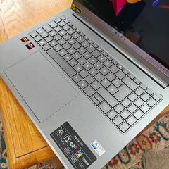 Acer Aspire RYZEN AI 5  16gb  1tb  16 Oled