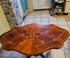 Italian Style Coffee Or Centre Table.
