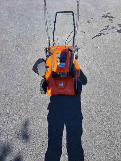 husqvarna lawnmower