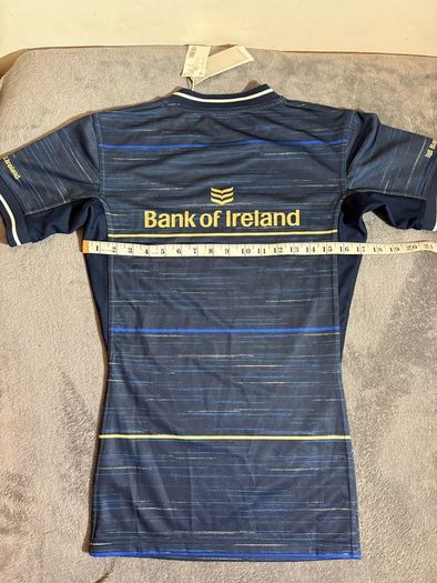 Leinster rugby player spec Tight fit Adult medium Brand new