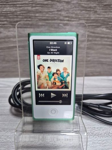 Apple iPod Nano 7th Gen 16GB A1446 Green - Tested and Working - Fast Shipping